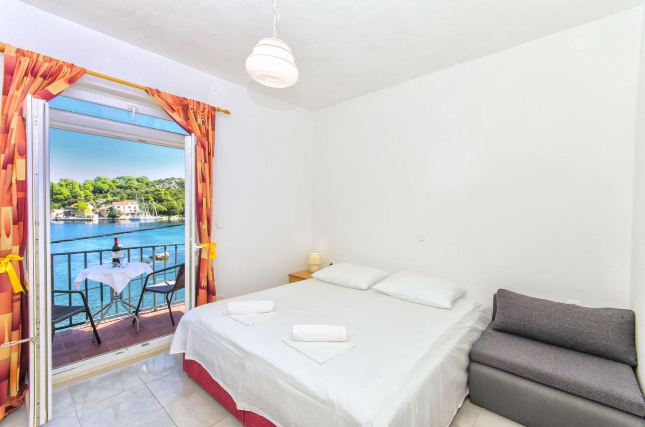 Okuklje Apartments Paolo מראה חיצוני תמונה